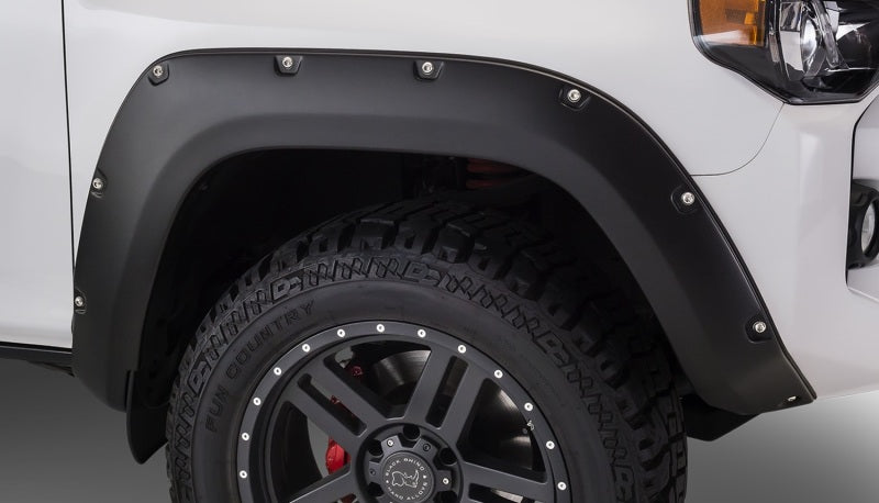 Bushwacker 14-18 Toyota 4Runner Pocket Style Flares 4pc Excludes Limited - Black 30921-02