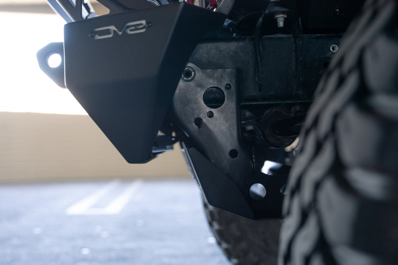 DV8 Offroad 18-23 Jeep Wrangler JL/JT Front Bumper Sway-Bar Disconnect Motor Skid Plate SPJL-02